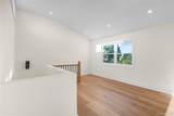 737 Flowerdale Drive - Photo 20