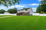 23 Essex Drive - Photo 3