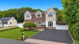 19 Joan Road - Photo 2