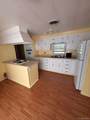 1040 Violet Ave - Photo 4