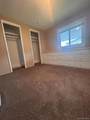 1040 Violet Ave - Photo 10
