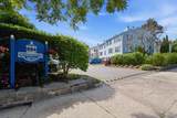 22 Washington Mews - Photo 3