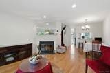 22 Washington Mews - Photo 8