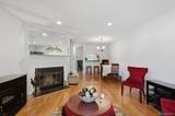 22 Washington Mews - Photo 9