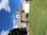 35 Nassau Boulevard - Photo 2