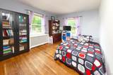 8 Van Cedar Street - Photo 11