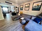 2 Peters Lane - Photo 19