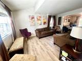 2 Peters Lane - Photo 7