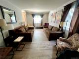 2 Peters Lane - Photo 9