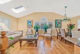 540 Scudder Avenue - Photo 14