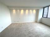 27110 Grand Central Parkway - Photo 15