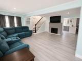 39 Chestnut Street - Photo 3