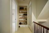 556 State Street - Photo 17