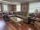 525 Riverleigh Avenue - Photo 6
