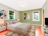 4004 Rombouts Avenue - Photo 18