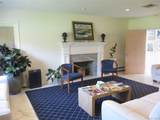 380 Park Avenue - Photo 2