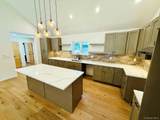 204 Country Road - Photo 5