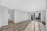 4 Colonial Road - Photo 4
