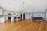 762 Pecan Street - Photo 5