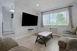 121 Coachlight Square - Photo 4