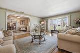 8 Penn Drive - Photo 3