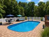 8 Penn Drive - Photo 32