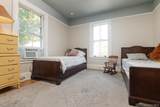 32 Lake Avenue - Photo 30