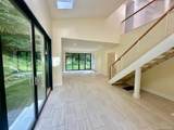 32 Brook Lane - Photo 9