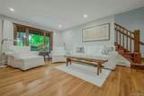 425 Maple Lane - Photo 9
