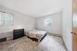 84 Railroad Avenue - Photo 17