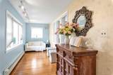 144 Buckingham Place - Photo 2
