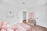 10 8th Avenue - Photo 8