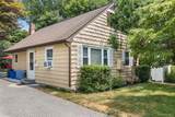 23 Gates Avenue - Photo 5