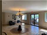 5 Oakdale Manor - Photo 4