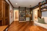 561 Golf Drive - Photo 15