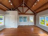 620 Traveler Street - Photo 2