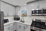 534 Warwick Street - Photo 9