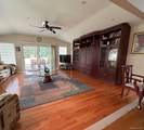 7 Elizabeth Way - Photo 9