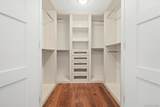 5 Renaissance - Photo 31