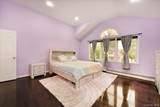 109 Charles Street - Photo 16