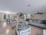 33 Winside Lane - Photo 4