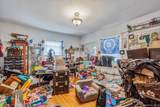 218 Venetian Boulevard - Photo 9