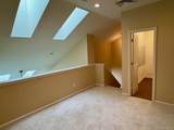 8 Green Court - Photo 34