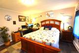 105 Village Circle - Photo 17