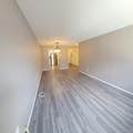 82-76 Country Pointe Circle - Photo 8