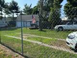 300 Brook Avenue - Photo 3
