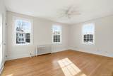 320 Simpson Place - Photo 5