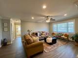 317 Robinson Avenue - Photo 3