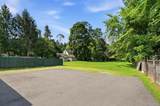 740 Western Highway - Photo 45