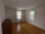 7 Broadway - Photo 16
